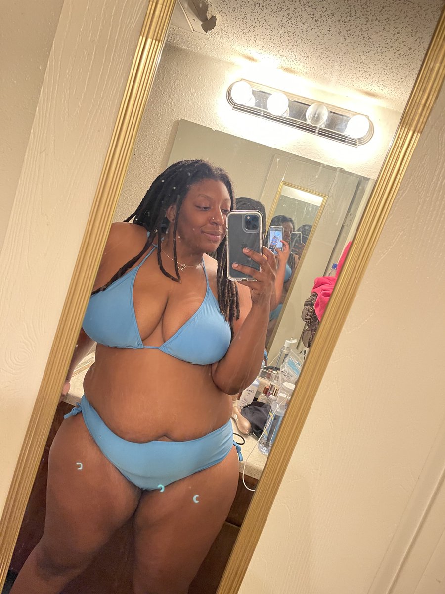 And did! 
But how do you get the straps to stop digging into my neck 🤣?!