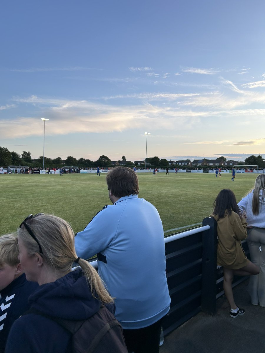 BenycfcMorrison's tweet image. Annual reminder why I hate pre season!
Annual reminder that there is no point in our U19’s!
Generally awful but that won’t be anything like the team come 9th August looking forward to fixtures release tomorrow!
#ycfc 🔴🔵🔴🔵
