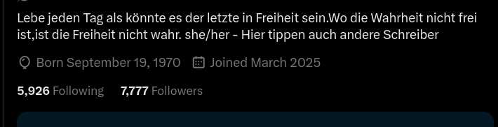 Noch 1111 Follower, dann ist die Kacke wieder am dampfen. Oder ist das egal? Weil viele sagen ja egal ist.... N8 N8 Leute. :P