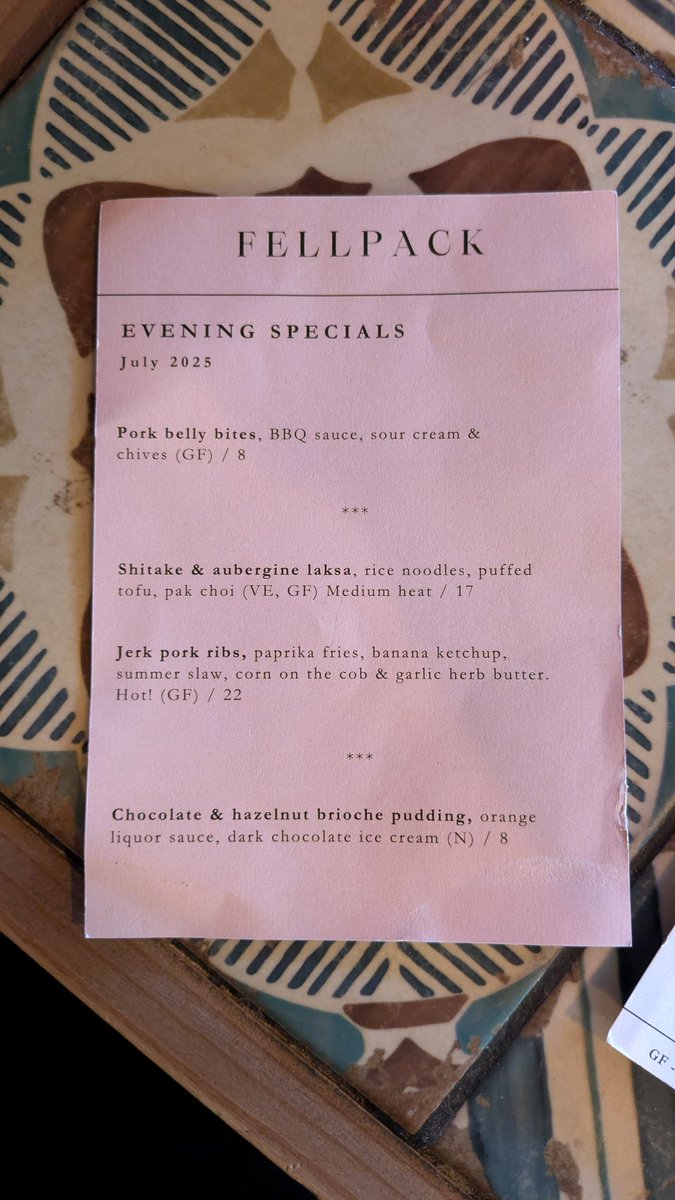 Gorgeous meal at #Fellpack #Keswick #Vegan 😋🌱🌻👌