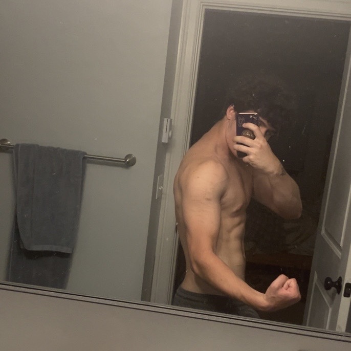 GETTING GAINS!!!!!! 16yo eating disorder me would be proud or kill himself