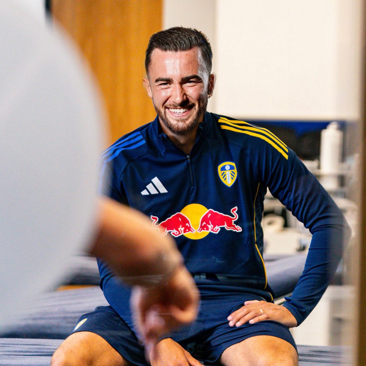 bclufc's tweet image. Looks whoโs back #LUFC fans!