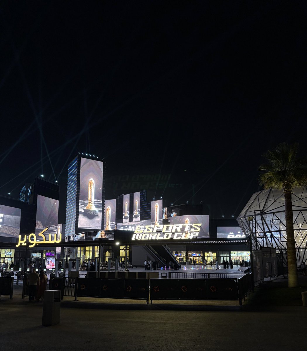 ej__wilson's tweet image. What a venue 🤯
