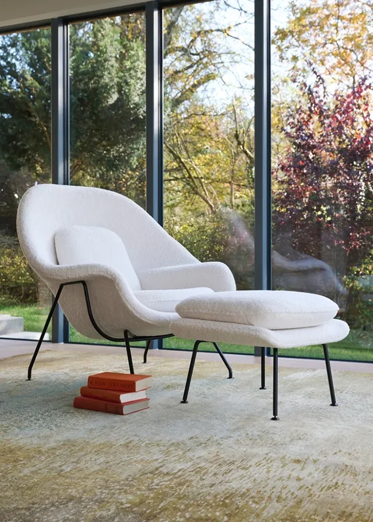 Jan Kath’s DOTO Rug Wins Red Dot Award 2025 - Read more here: designscene.net/2025/07/jan-ka…

#JanKath, name synonymous for the innovation in the design of hand-knotted carpets, has once again set a new standard in textile design. The DOTO rug, created in collaboration with his son