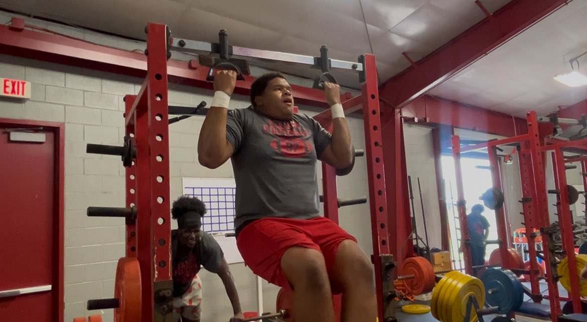 RoyalFootball4's tweet image. Royal Falcons @TLavallier is making daily deposits and is leading by example this summer!

The Falcons are looking for the unanimous All -District DT to dominate fall.
#WeAreRoyal