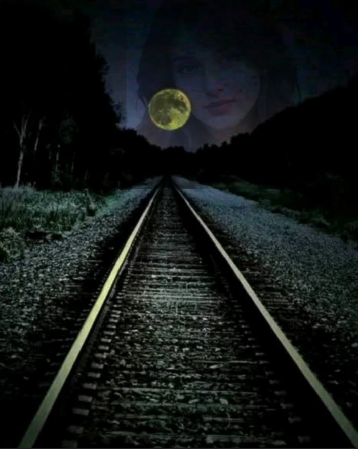 .
إن غبــت قلبــي يسجل حـضورك 
 ومسكنك فيه يا أعز مخـــــــلوق

رسمت أحاسيس المشاعر عبورك
ولك يالغلا حروفها تحمل الشـوق