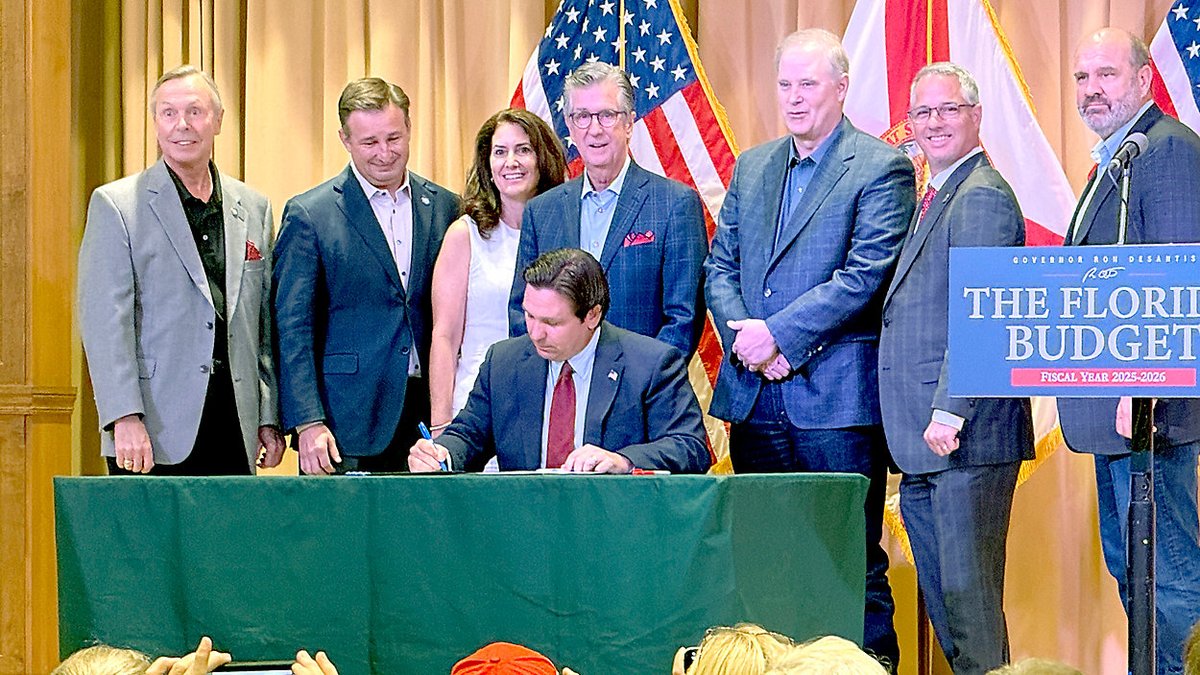 VetsFL's tweet image. We appreciate @GovRonDeSantis signing the 2025-26 FL Budget which includes $2 million for Veterans Florida Programs to assist veterans gain meaningful skills-based employment or create and operate a small business, and provide employers a skilled talent pipeline. Florida Leads!