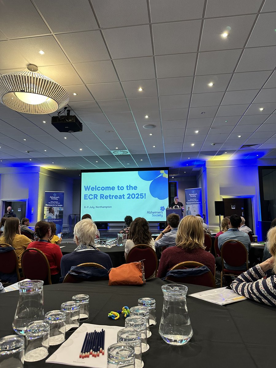 GongLin_edu's tweet image. Happy to join this year’s ECR retreat in Northampton — always a lovely chance to reunite with DEM COMM fellows and connect with new minds! @alzheimerssoc #ECRRetreat