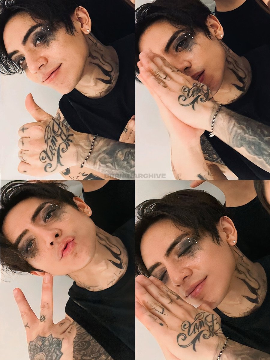 jonginflicted_'s tweet photo. I NEED THIS MAKEUP ON HIM AGAIN https://t.co/MJluqzYe2Y