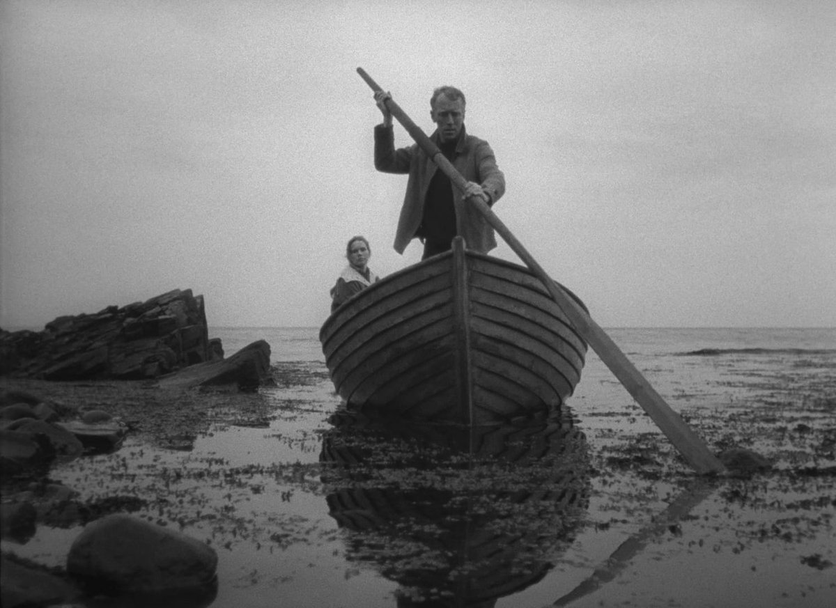 vikare06's tweet image. Masterpiece shot of the day? Well pretty much every shot from Bergman's "Hour Of The Wolf" (1968)