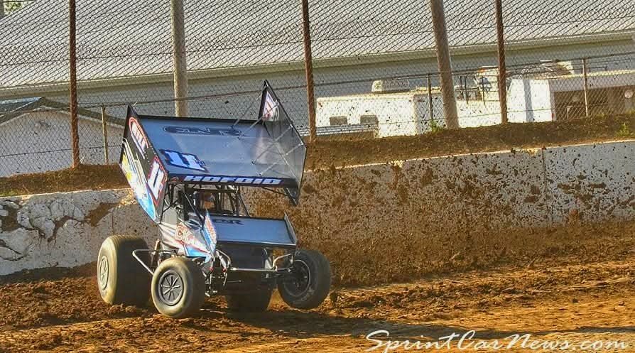California racer <a href="/MichaelKofoid/">Buddy</a> rips the cushion <a href="/FremontSpeedway/">Fremont Speedway</a>
