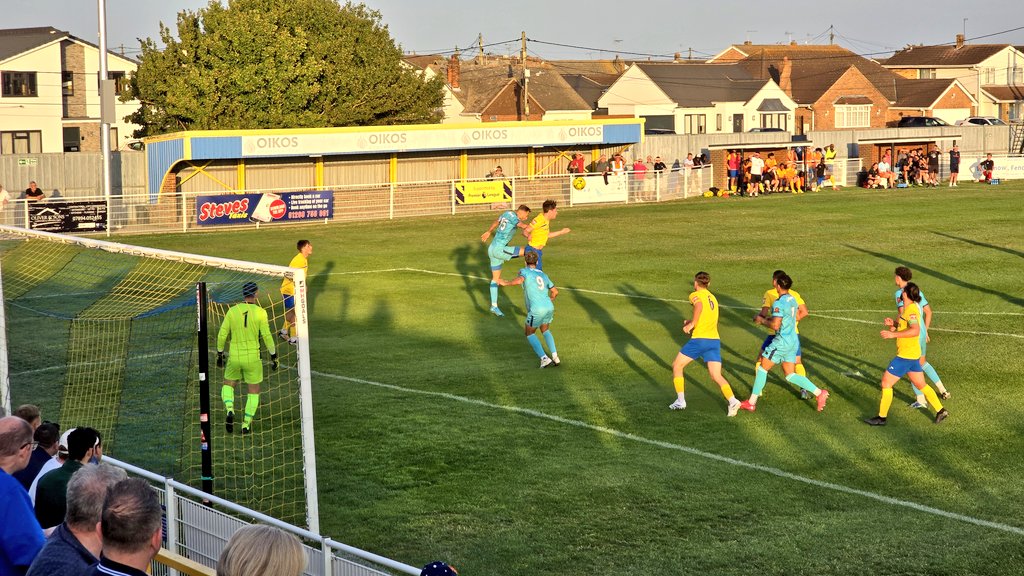 paul_gtastic's tweet image. Tuesday 8 July 2025
Park Lane, Canvey Island
Pre-season Friendly
Canvey Island 1-2 Braintree Town
Att: 289 | £8 | No prog.