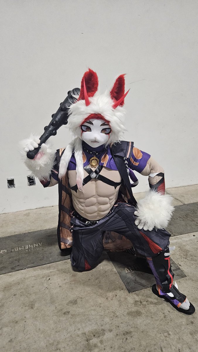 MTOFKigu's tweet image. A few more Itto pics from @animefriends #AF2025 taken by one of my besties 🥰
📸 ig/lynzordan
#AratakiItto #荒瀧一斗 #GenshinImpact #原神 #kigurumi #kigurumimask #furkig #kigfurry #着ぐるみ