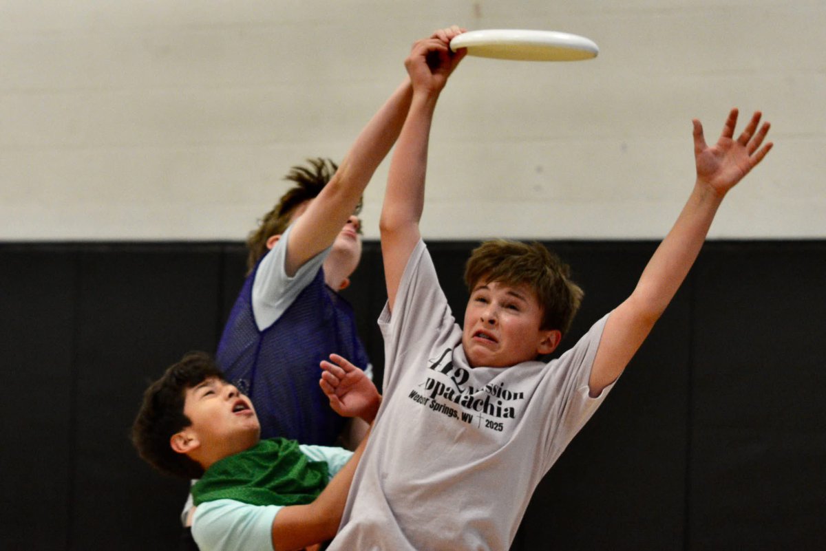 Pittsburgh Ultimate (@pghultimate) on Twitter photo Our 1st full week of summer camp was awesome. Thanks to <a href="/bgcwpa_sports/">BGCWPA Sports</a> for making this possible. Week #2 is underway!
2 more weeks are ahead— sign up for either or both any time ☀️🥏👯♂️
Camps are open to veterans & rookies, all ages 7-14, & all genders!
pittsburgh-ultimate.org/camps Our 1st full week of summer camp was awesome. Thanks to <a href="/bgcwpa_sports/">BGCWPA Sports</a> for making this possible. Week #2 is underway!
2 more weeks are ahead— sign up for either or both any time ☀️🥏👯♂️
Camps are open to veterans & rookies, all ages 7-14, & all genders!
pittsburgh-ultimate.org/camps