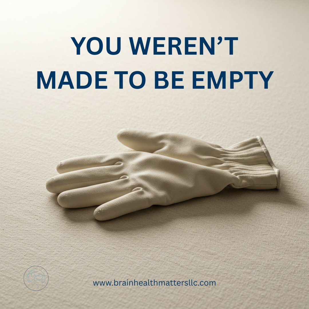 GidenkoYelena's tweet image. A glove without a hand is just empty.
You can look fine on the outside and still feel hollow inside.

You weren’t made to run on empty.
You were created to be filled — with peace, purpose, and God’s presence.

#brainhealth #faithandfunction #peacepath