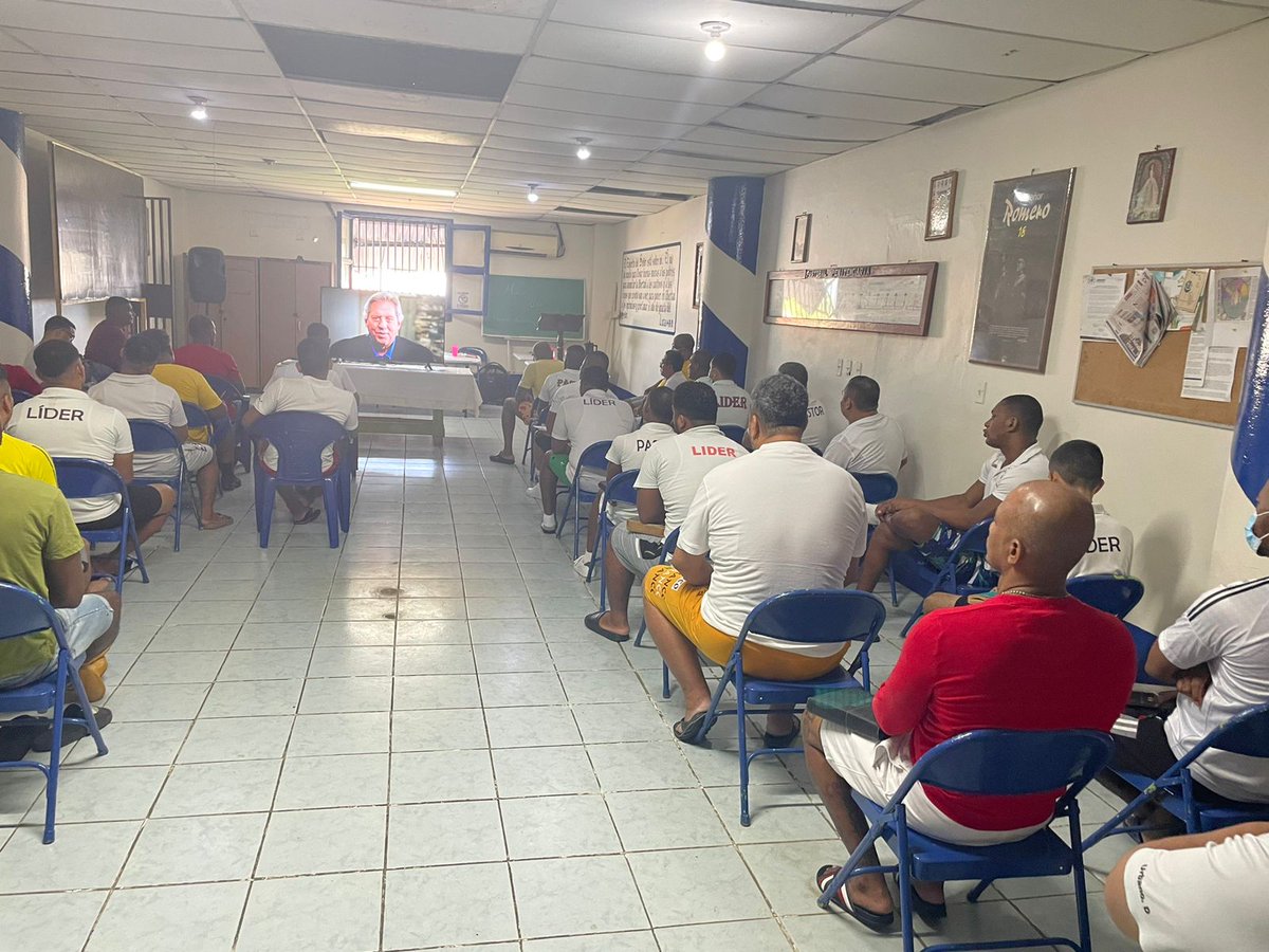 Dirección General del Sistema Penitenciario tweet media