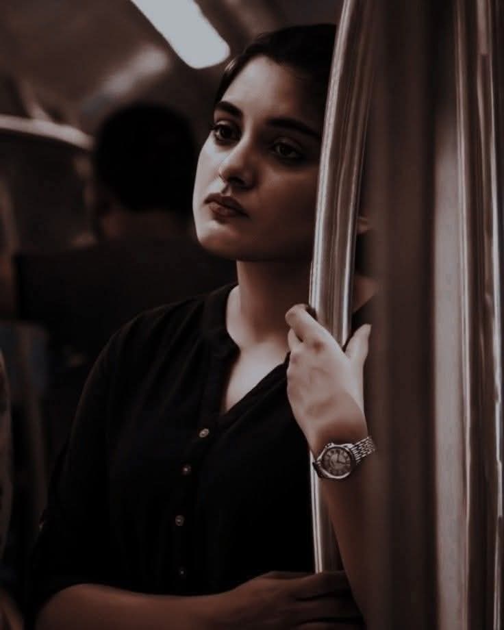لا يوجد أسوأ من أن يشعر أحدهم باختلال تقديره عندك، بعدما كان يظنّ نفسه فى منزلةٍ عالية، نحن لا نخسر علاقاتنا عادةً بمشاكل كبيرة حاسمة، بل بتراكم الخيبات.