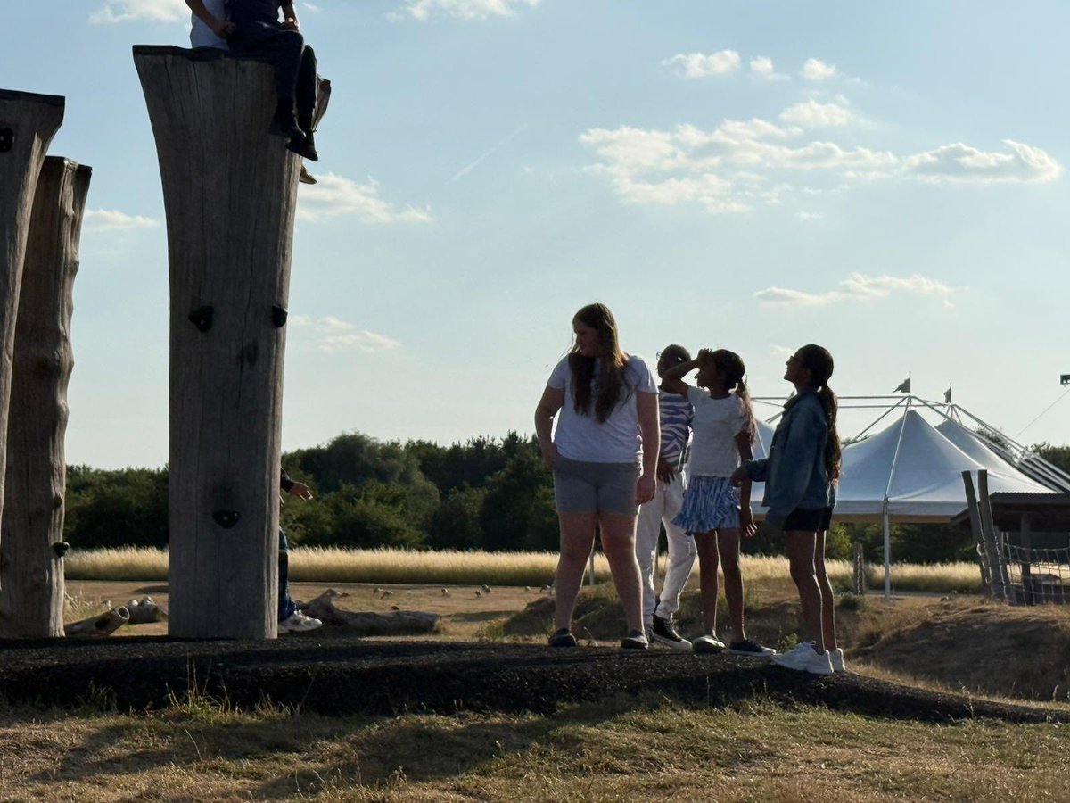 Chigwell Primary tweet media