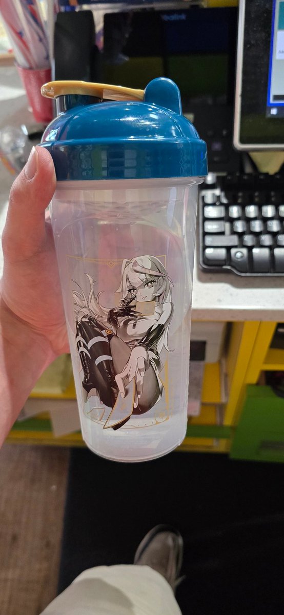 thebuffotaku's tweet image. My newest @gamersupps @VCardTCG waifu cup arrived right before I left for work. now I&apos;m staying hydrated and rocking the new cup! Definitely using this cup in tomorrow&apos;s video lol #gamersupps #waifucups #ggarmy