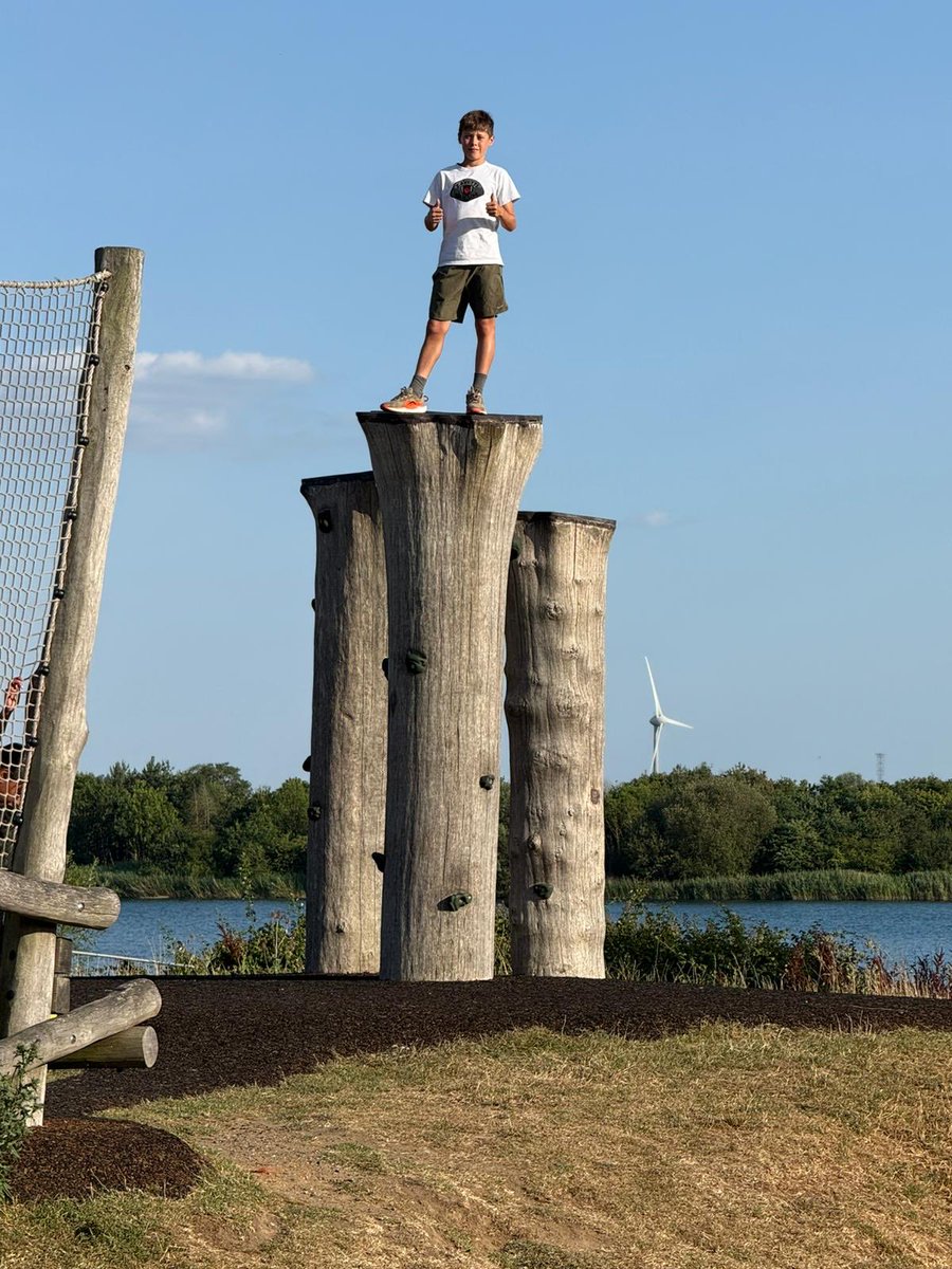 Chigwell Primary tweet media