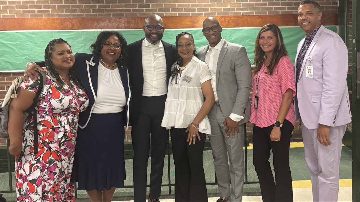 Mellotta Hill (@mellottahill1) on Twitter photo Powerful leadership group right now - collaborating on instructional strategies #LearnGrowThrive <a href="/CumberlandCoSch/">Cumberland County Schools</a> Summer Academy 2025 Powerful leadership group right now - collaborating on instructional strategies #LearnGrowThrive <a href="/CumberlandCoSch/">Cumberland County Schools</a> Summer Academy 2025