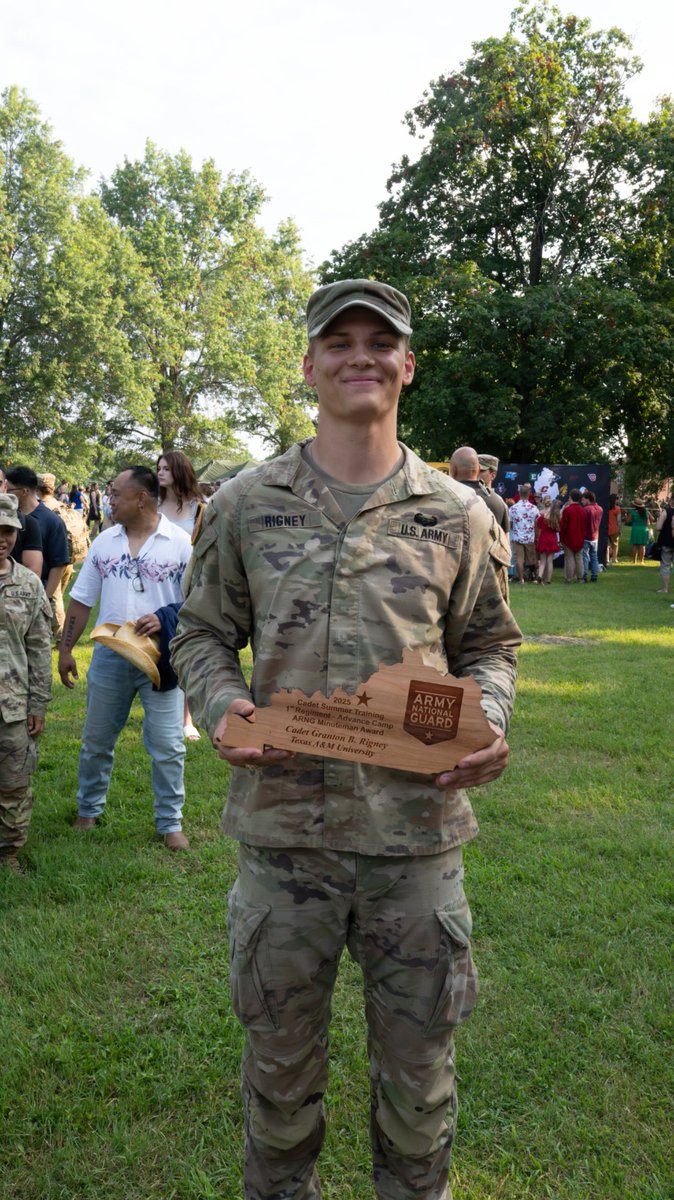 1Arotc's tweet image. 1st Graduation down!
While some of us were busy with our 4th of July cookouts these Cadets had other plans. Congratulations to all our Cadets that graduated this weekend.
See someone you know? Tag em below 👇
#ArmyROTC #graduation
