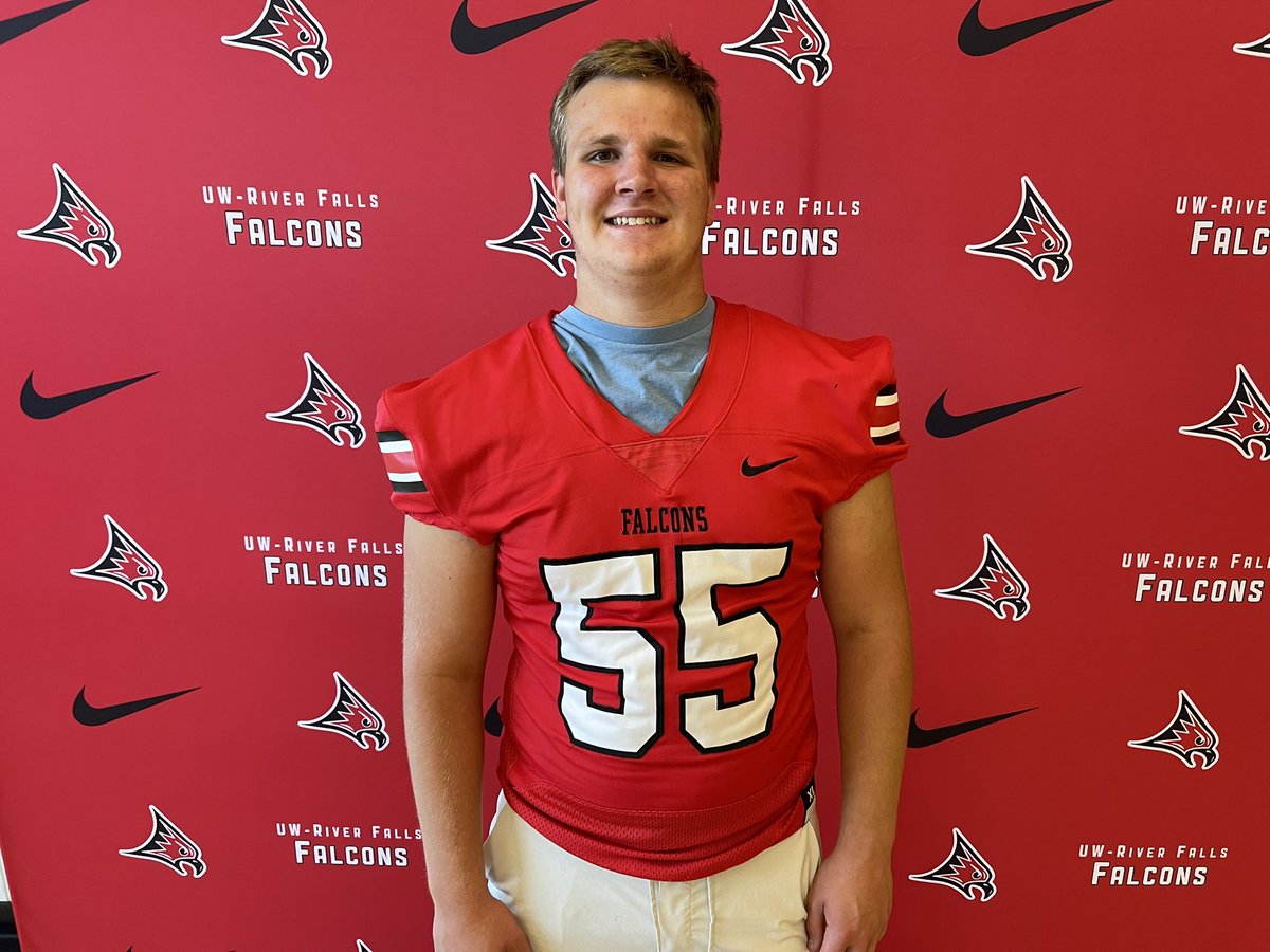jacklarsen08's tweet image. Thank you @CoachWalkerRF for having me on campus today, it was great getting to talk and learn about @UWRFFootball!
@coach_Wiss @CoachJMath
@PrepRedzoneWI @MJ_NFLDraft