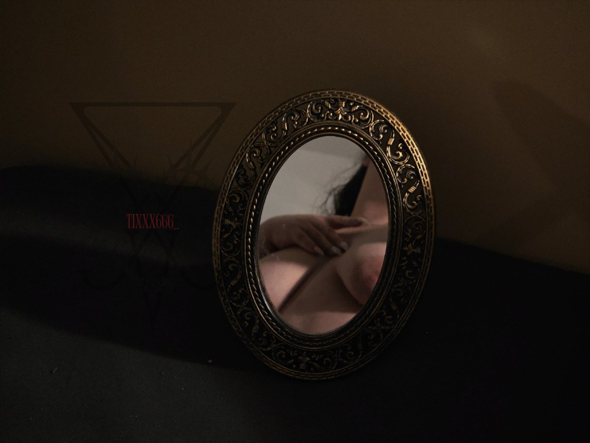 𝕾𝖊𝖓𝖉 𝖒𝖊 𝖑𝖔𝖛𝖊 𝖑𝖊𝖙𝖙𝖊𝖗𝖘 𝖜𝖗𝖎𝖙𝖙𝖊𝖓 𝖜𝖎𝖙𝖍 𝖙𝖍𝖊 𝖇𝖑𝖔𝖔𝖉 𝖔𝖋 𝖒𝖞 𝖊𝖓𝖊𝖒𝖎𝖊𝖘