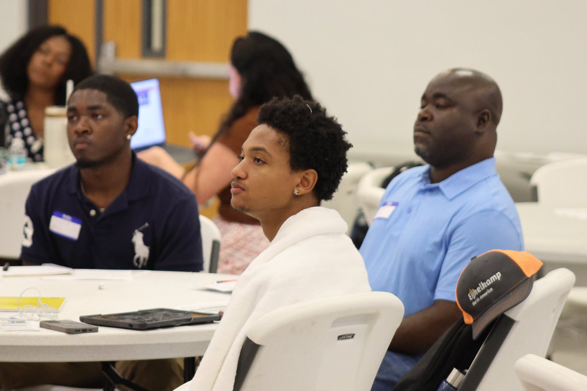 TSUCollegeofAG's tweet image. TSUAg is thrilled to be hosting this week dozens of participants in the College-led DARE Clean Energy Workforce Bootcamp, where students and professionals alike learn about what a future-ready clean energy workforce can be. #workforcedevelopment #cleanenergy #FutureProfessionals
