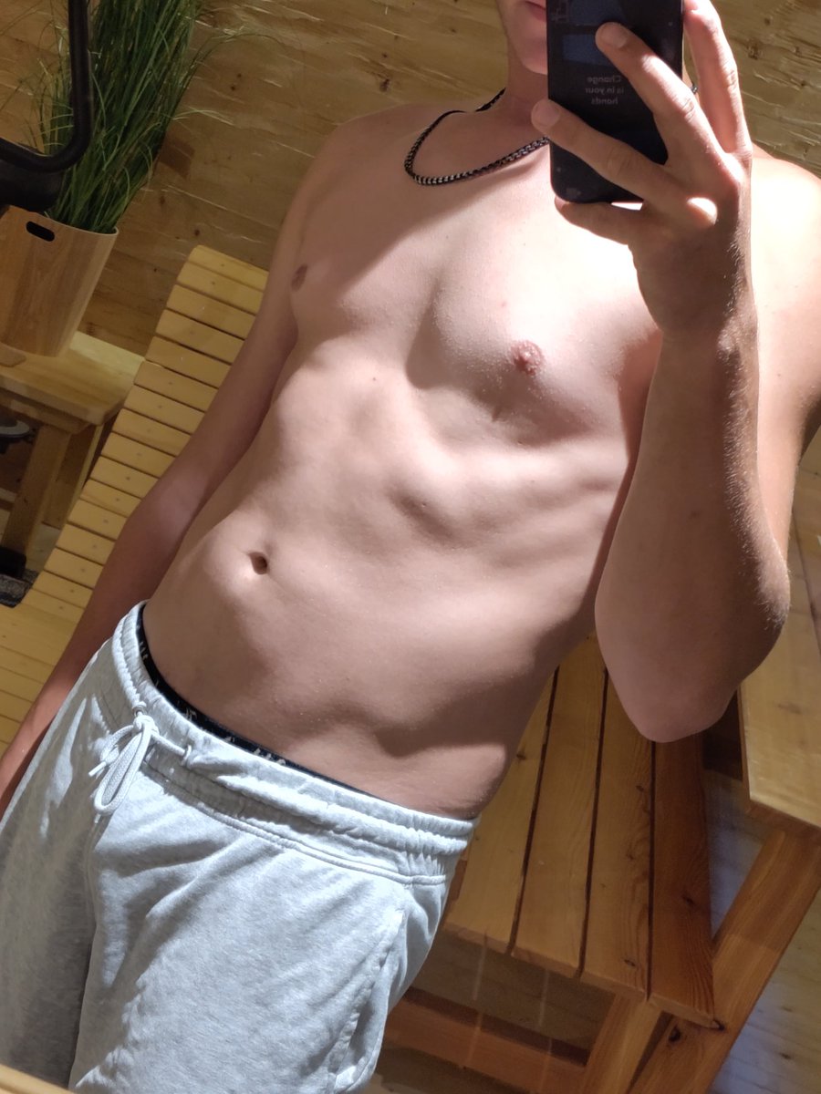 Pup Ikarus🔞 tweet media