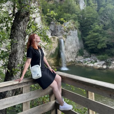 tugceceozgur's tweet photo. #YeniProfilResmi https://t.co/v2A9JpxIr6
