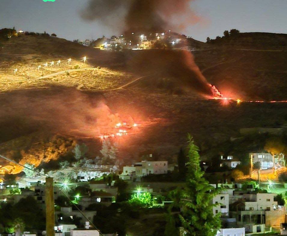 Israeli settlers attack Palestinian homes and set fires in the town of Surif, north of occupied Hebron.
