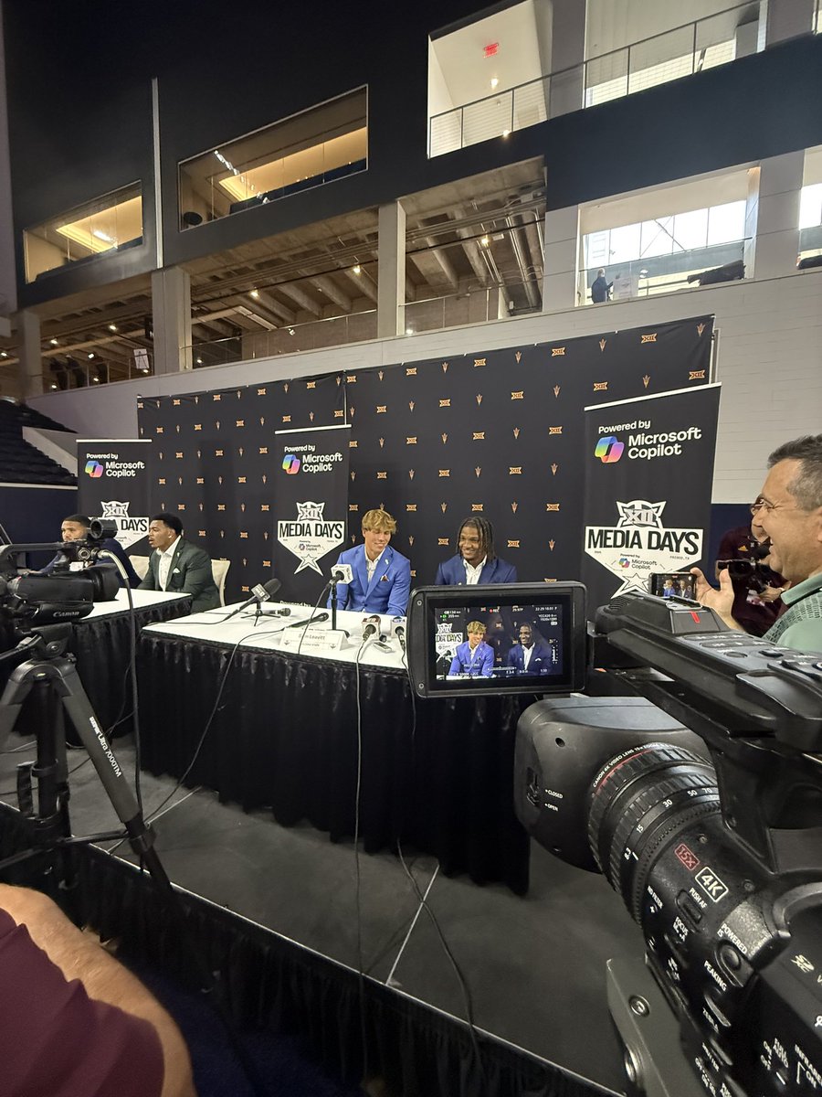 player interviews with <a href="/S_leav10/">Sam Leavitt</a> <a href="/100YARDLANDLORD/">X̾a̾v̾i̾o̾n̾ ̾A̾l̾f̾o̾r̾d̾</a> 🏈🎙️🎥