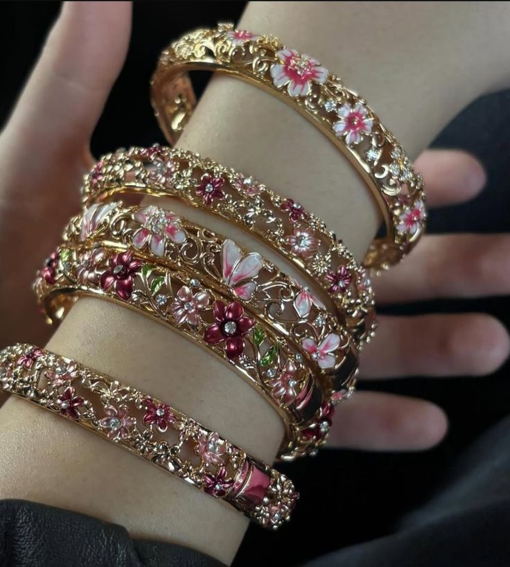 ℰ (@elegancevibe) on Twitter photo 