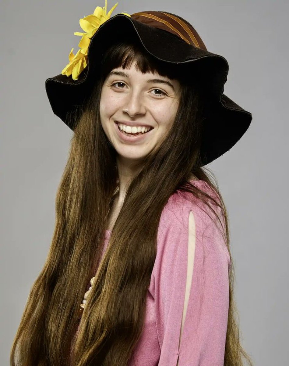 loganheap's tweet image. Oh I just KNOW she is about to terrorize the house with the worst case of HoH-itis and I cannot wait! #BB27