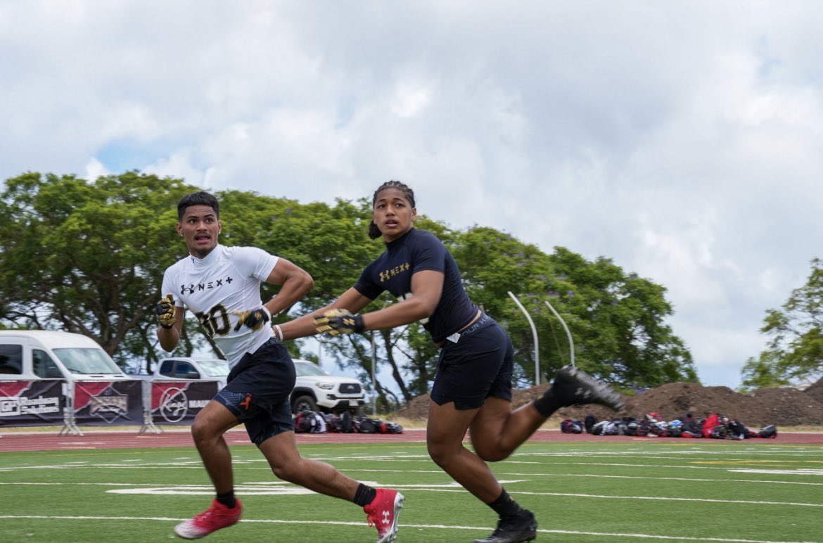 Matteo Nera-Vo’a (@matteonv43) on Twitter photo Some snapshots of the Under Armor Camp in Maui. Mahalo <a href="/JojoDickson/">Jojo Dickson</a> for a great event. @TheUCreport @craighaubert <a href="/UANextFootball/">All-America Game</a> <a href="/BrandonHuffman/">Brandon Huffman</a> <a href="/GregBiggins/">Greg Biggins</a> Some snapshots of the Under Armor Camp in Maui. Mahalo <a href="/JojoDickson/">Jojo Dickson</a> for a great event. @TheUCreport @craighaubert <a href="/UANextFootball/">All-America Game</a> <a href="/BrandonHuffman/">Brandon Huffman</a> <a href="/GregBiggins/">Greg Biggins</a>