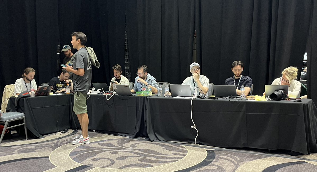 Paul Oresteen (@pauloresteen) on Twitter photo I have to say, <a href="/BenjoDiMeo/">BenjoDiMeo</a>'s <a href="/Winamax/">Winamax Poker 🔞</a> media team might be the most beautiful in poker media history. Not a bad view from my office for the day. I have to say, <a href="/BenjoDiMeo/">BenjoDiMeo</a>'s <a href="/Winamax/">Winamax Poker 🔞</a> media team might be the most beautiful in poker media history. Not a bad view from my office for the day.