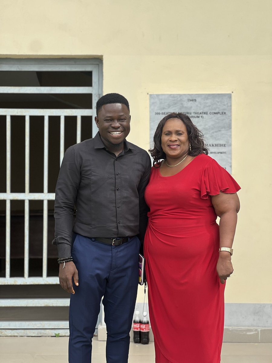 _LEKKYJOE's tweet image. On behalf of the newly inaugurated Student Union Executives and Principal Officers, I had the honor of leading a courtesy visit to the esteemed Matron of the Student Union, Mrs. Fashina. We were warmly received with warmth characteristic of a true mother figure.
She extended her…
