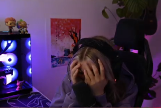 Wie laufen die <a href="/ATNattax/">ALTERNATE aTTaX</a> Ruby Matches heute?

<a href="/xlostliza/">ATN LostLiza</a> be like: