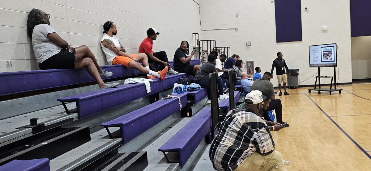 shuff13's tweet image. BCS is the BEST! Health, Physical Education, and Driver Education Teachers are having a great day of professional development sessions at Parker HS. @asahperd @DrMarkSullivan @HEAL_United @prwill1052 @NAHPL_ST @BhamCitySchools
