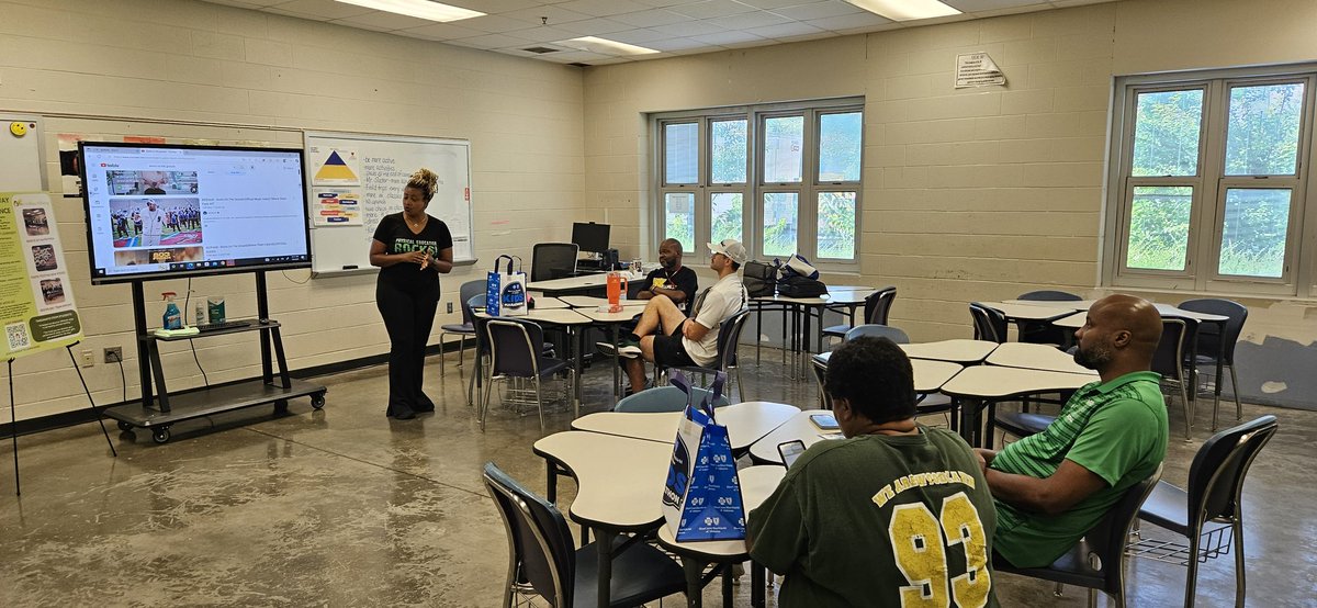 shuff13's tweet image. BCS is the BEST! Health, Physical Education, and Driver Education Teachers are having a great day of professional development sessions at Parker HS. @asahperd @DrMarkSullivan @HEAL_United @prwill1052 @NAHPL_ST @BhamCitySchools