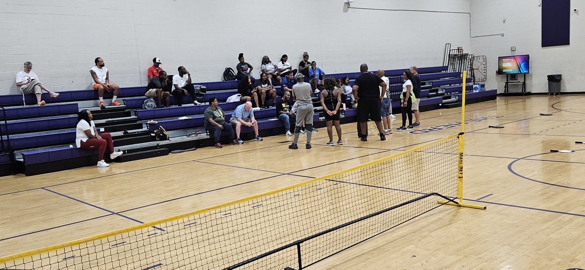 shuff13's tweet image. We ended the day on the pickleball courts! Sensational Summer PD was amazing for all! Thanks to everyone who made our day a success! BCS Strong! @asahperd @DrMarkSullivan @HEAL_United @prwill1052 @BhamCitySchools @NAHPL_ST