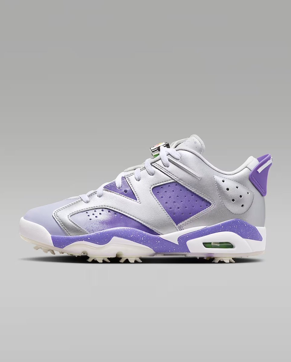 snkr_twitr's tweet photo. AD: Jordan Retro 6 Gold restocked + under retail via Nike US

$140.97 Metallic Silver https://t.co/AWVls8e9Kc

$134.97 Oxygen Purple https://t.co/SSZIMY0Kkk 

$137.97 White/Bordeaux https://t.co/Im8G6Qaiyd https://t.co/vTI2sLRT22