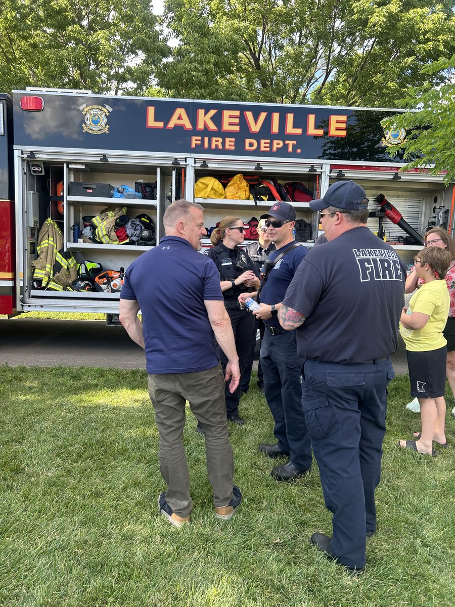 DrMattKleinMN's tweet image. Great time at Lakeville Family Fun Fest and Hastings Party in the Park today! Good people and a beautiful evening in CD 2.