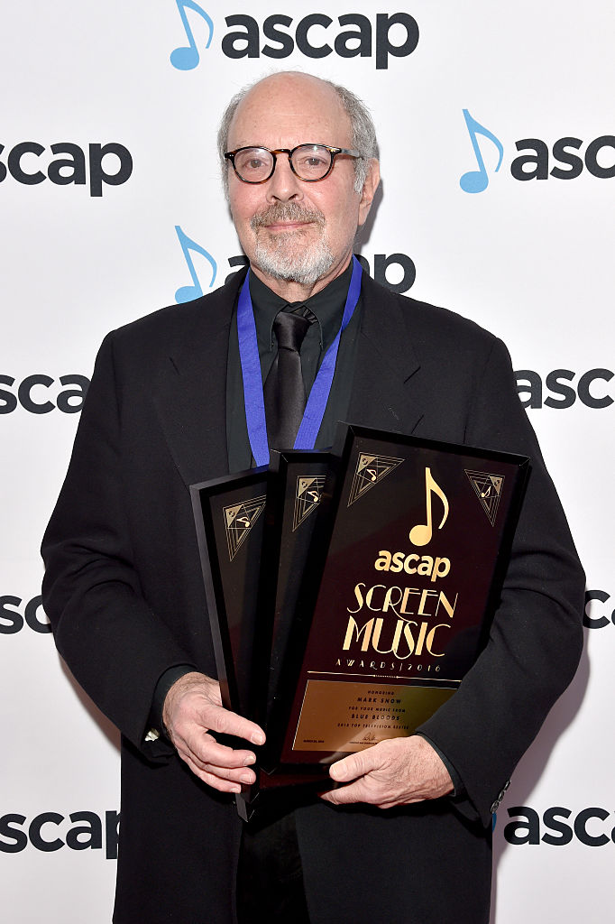 ASCAP's tweet image. We’re mourning the loss of Mark Snow, beloved composer of The X-Files, Blue Bloods and hundreds more TV series/films. Mark shaped the sound of TV by embracing the possibilities of synthesizers, and mentoring countless young composers, early in their careers. We miss him dearly.
