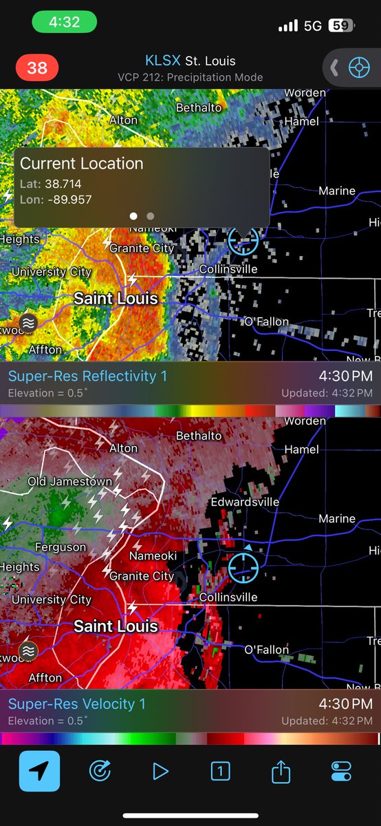 SWILChasing's tweet photo. @NWSStLouis wall cloud is it’s some upwards motion into it time now https://t.co/QKAk3tVRcV