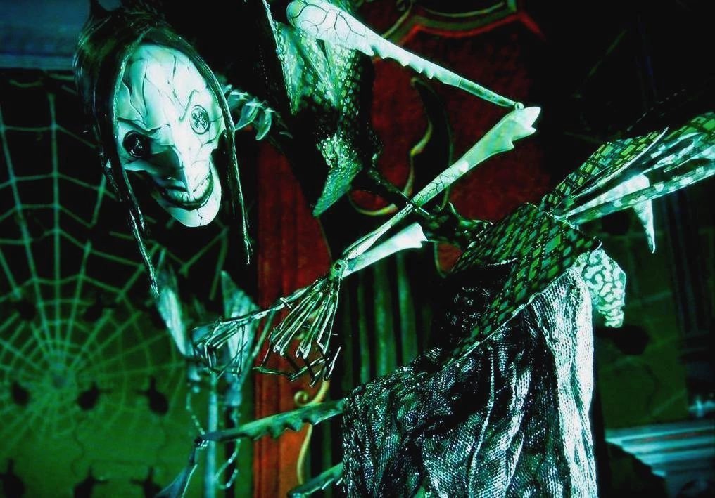 I want Lydia to do a look like this