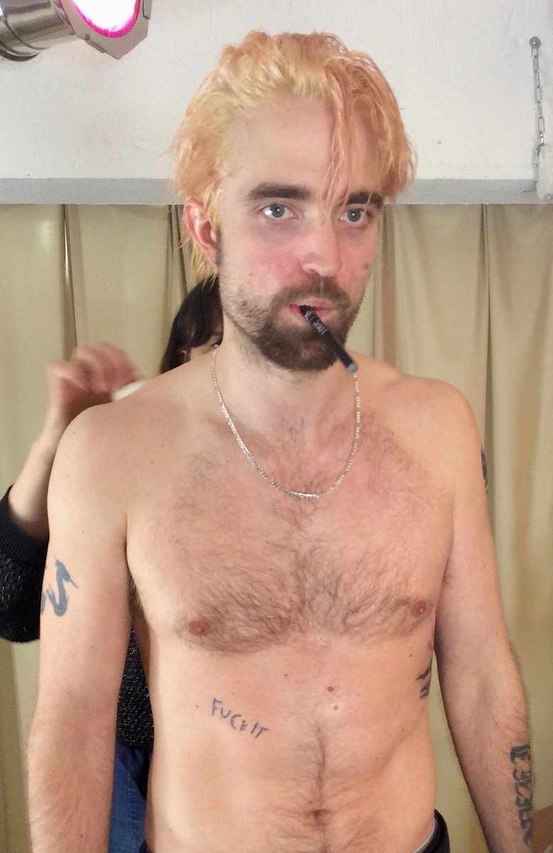 robert pattinson on the set of good time