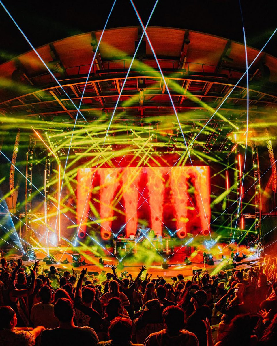AEGworldwide's tweet photo. sweet memories made - #deadrocks XI was one for the books 🔥 #zedsdead
📸: @aegpresentsrm @zedsdead https://t.co/R1kj5wpkU1