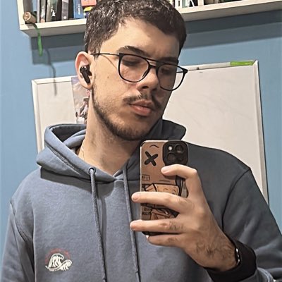 R1csss's tweet image. #NovaFotoDePerfil